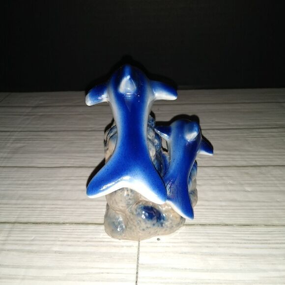 Vintage Ceramic Dolphins Figurine Blue Iridescent Luster Nautical Decor 4½in - Picture 6 of 9